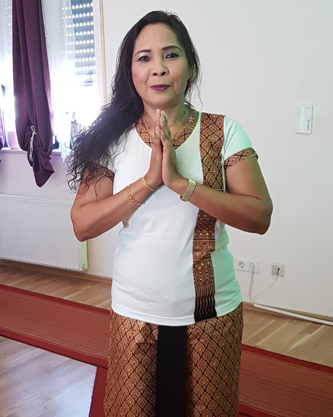 happy mit frankfurt end massage Thai