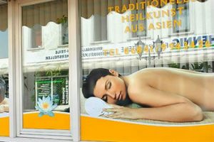 massage saarland Thai