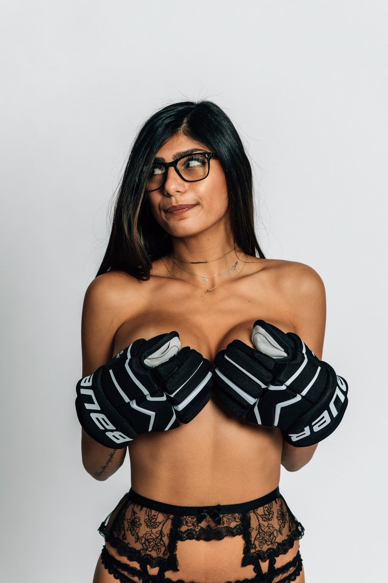 Mia khalifa nackt gif