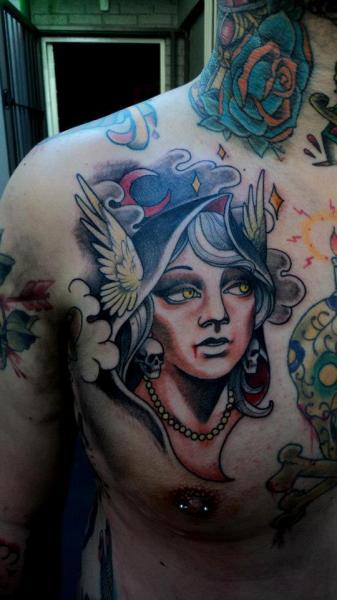 brust tattoo Frauen