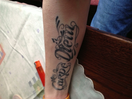 carpe diem motive Tattoo