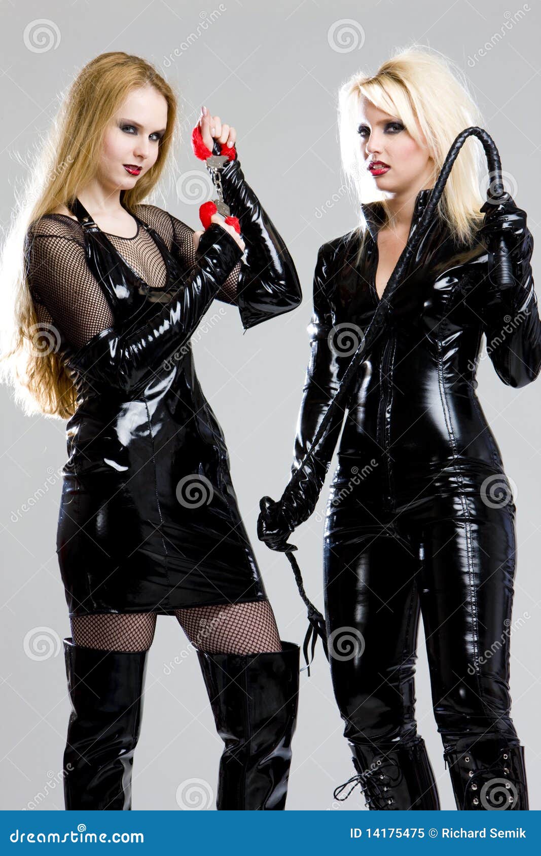 in latex Frauen