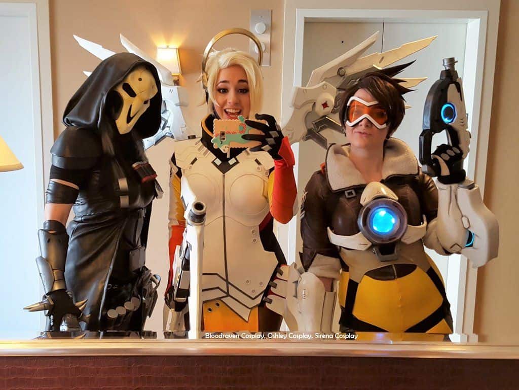 Overwatch hot cosplay