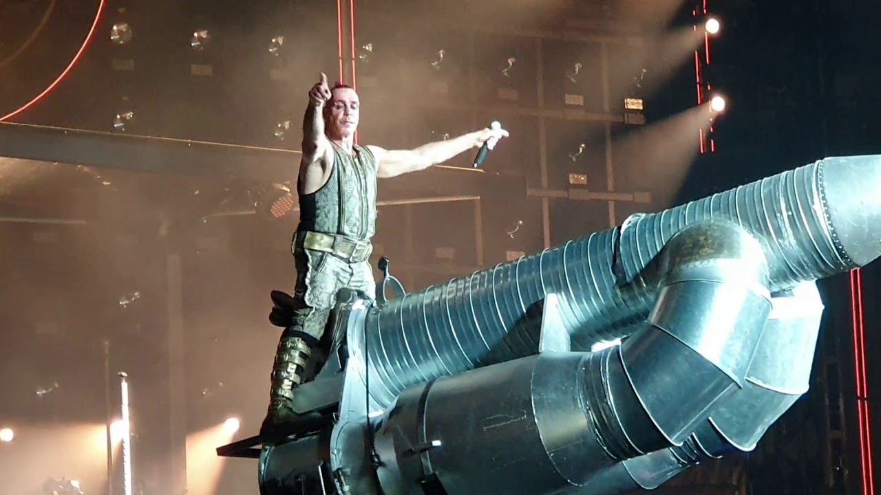 live Rammstein pussy