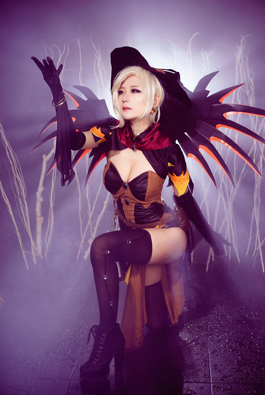 cosplay Overwatch porn mercy