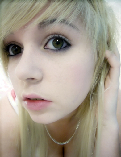 Blonde emo girl