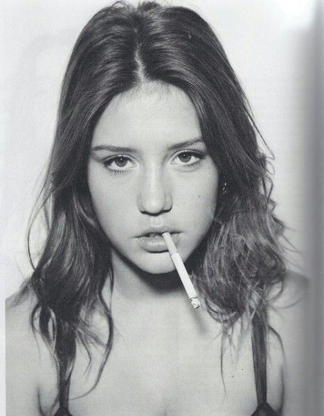 exarchopoulos tattoo Adèle