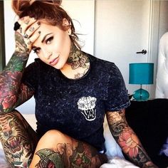 Geile tattoo girls