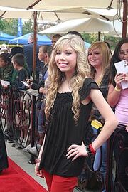 mccurdy alter Jennette