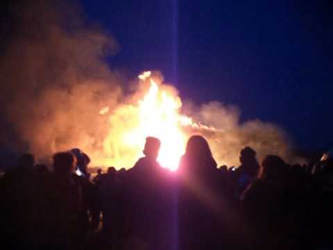 rennbahn Osterfeuer horner