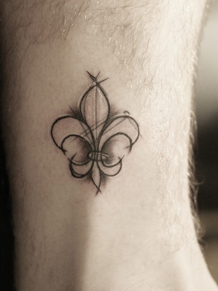 de lis fleur Tattoo