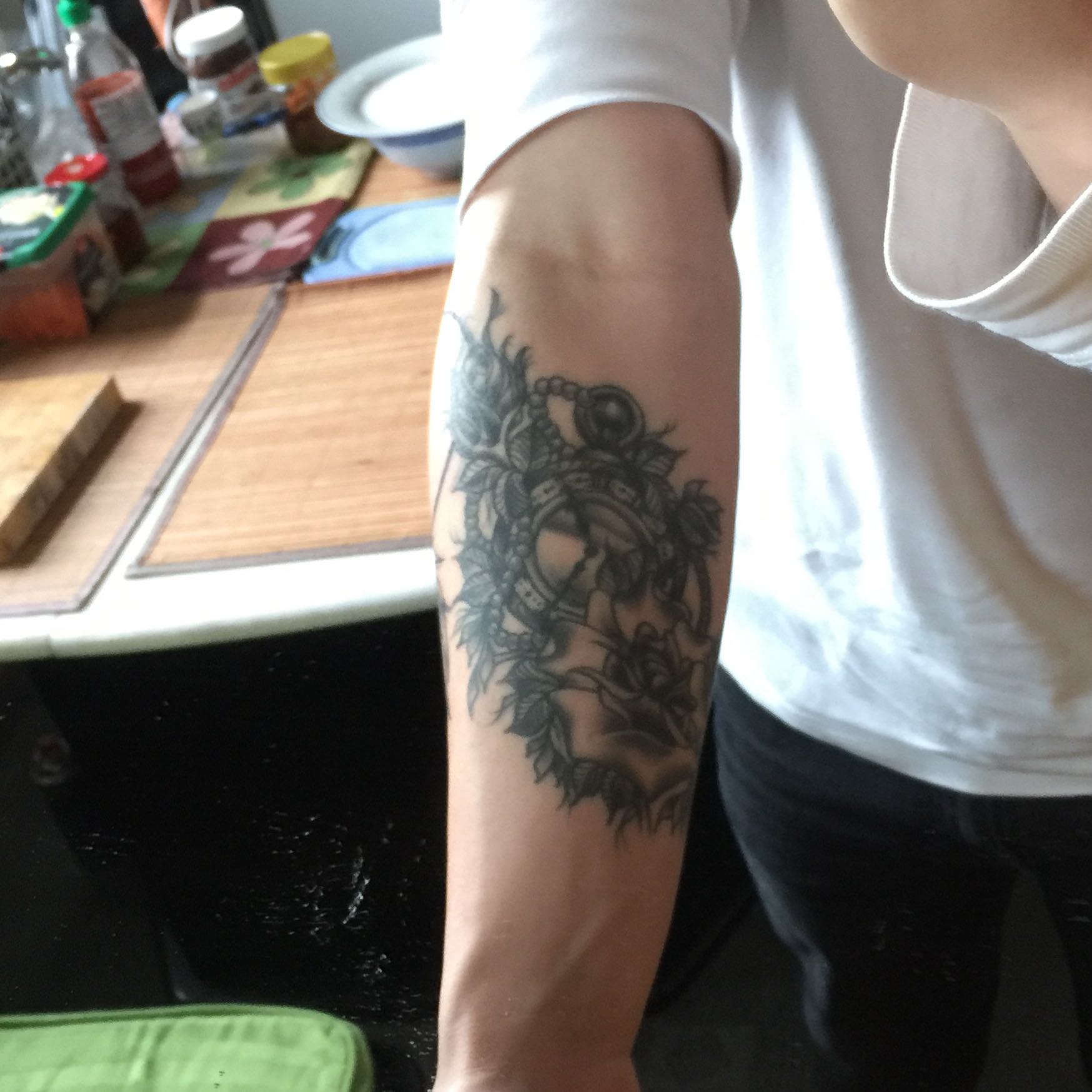 füllen Tattoo zwischenräume